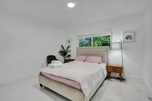 1050 NE 150th St, Miami, FL 33161 - Photo 38