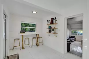 1050 NE 150th St, Miami, FL 33161 - Photo 30