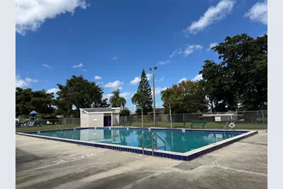 8212 NW 74th Ter, Tamarac, FL 33321 - Photo 30