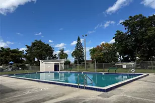 8212 NW 74th Terrace, Tamarac, FL 33321 - Photo 30