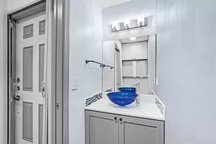 3044 S Oakland Forest Dr, Oakland Park, FL 33309 - Photo 16