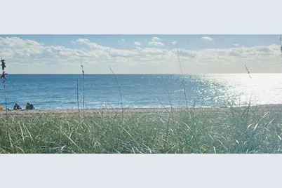 2404 NE 33 Ave, Unit #11, Fort Lauderdale, FL 33305 - Photo 2