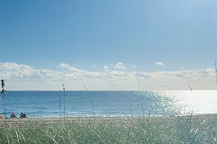 2404 NE 33 Ave Unit, Fort Lauderdale, FL 33305 - Photo 2