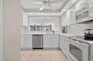 985 SE 19th Ave, Deerfield Beach, FL 33441 - Photo 12