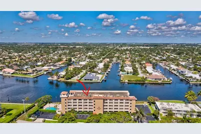 985 SE 19 Ave, Unit #204, Deerfield Beach, FL 33441 - Photo 1