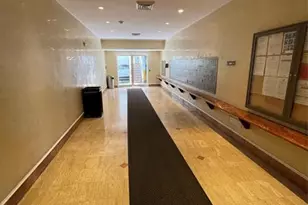 2851 NE 183rd St Unit, Aventura, FL 33160 - Photo 2