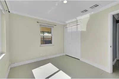 3111 NE 11th Ter, Pompano Beach, FL 33064 - Photo 22
