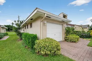 6869 Fountains Cir, Lake Worth, FL 33467 - Photo 4