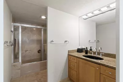 3000  Holiday Dr, Unit #1002, Fort Lauderdale, FL 33316 - Photo 22