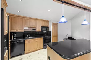 3000 Holiday Dr, Fort Lauderdale, FL 33316 - Photo 16