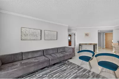 20185 E Country Club Dr, Unit #2409, Aventura, FL 33180 - Photo 52