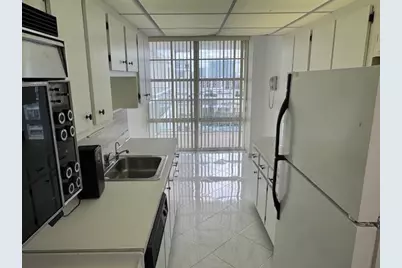 230  174th St, Unit #1416, Sunny Isles Beach, FL 33160 - Photo 6