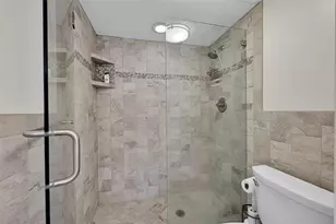 851 N Surf Rd, Hollywood, FL 33019 - Photo 44