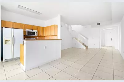9000 W Flagler St, Unit #6, Miami, FL 33174 - Photo 4