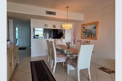 2766  Carambola Cir S, Unit #504, Coconut Creek, FL 33066 - Photo 6