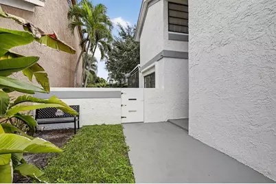 3930 SW 82nd Ter, Davie, FL 33328 - Photo 36