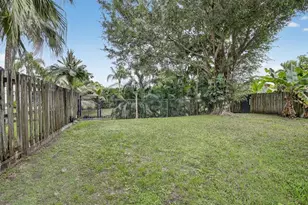 3930 SW 82nd Terrace, Davie, FL 33328 - Photo 38