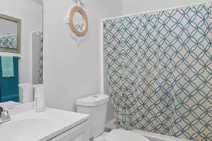 7951 Southgate Blvd, North Lauderdale, FL 33068 - Photo 16