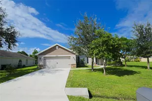 2112 SE Holland St, Port Saint Lucie, FL 34952 - Photo 2