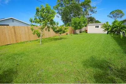 2112 SE Holland Street, Port Saint Lucie, FL 34952 - Photo 4