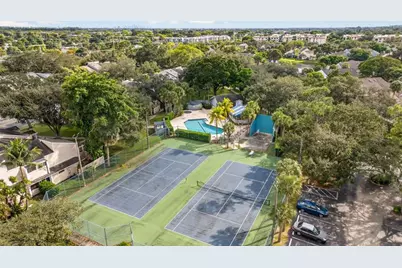 2080  Champions Way, Unit #2080, North Lauderdale, FL 33068 - Photo 32