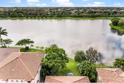 9730  Blue Isle Bay, Parkland, FL 33076 - Photo 46