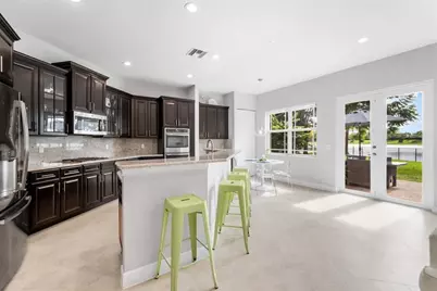 9730  Blue Isle Bay, Parkland, FL 33076 - Photo 4