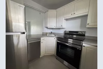 9235A  Lagoon Pl, Unit #310, Davie, FL 33324 - Photo 4