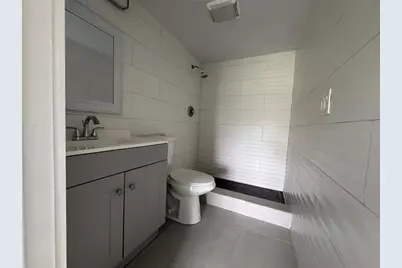 9235A  Lagoon Pl, Unit #310, Davie, FL 33324 - Photo 18