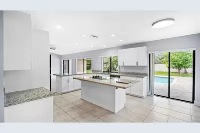 11020 NW 8th Court, Coral Springs, FL 33071 - Photo 10