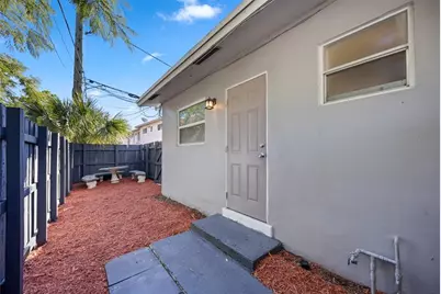 732 SE 15th St, Unit #5, Fort Lauderdale, FL 33316 - Photo 16