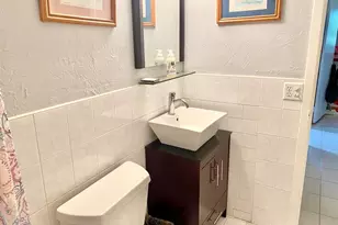 3002 NE 5th Terrace, Wilton Manors, FL 33334 - Photo 16