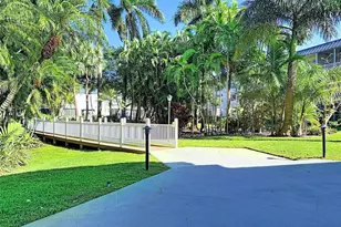 4025 N Federal Hwy, Oakland Park, FL 33308 - Photo 20