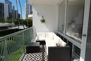 1408 Brickell Bay Dr, Miami, FL 33131 - Photo 10