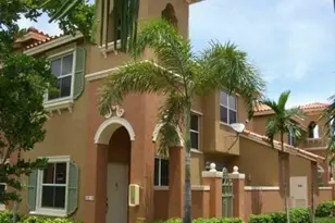 4919 Schooner Dr, Fort Lauderdale, FL 33312 - Photo 2