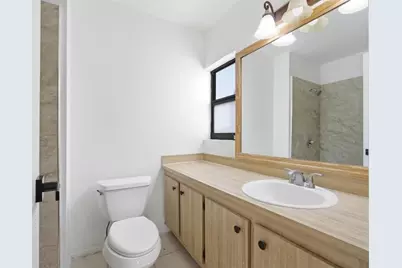 2702 NW 98th Way, Coral Springs, FL 33065 - Photo 18