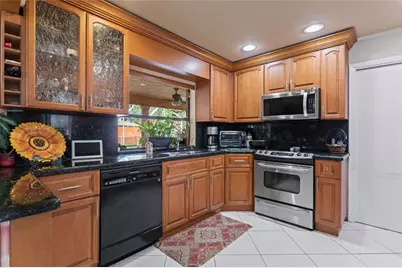 10731 NW 17th St, Coral Springs, FL 33071 - Photo 12