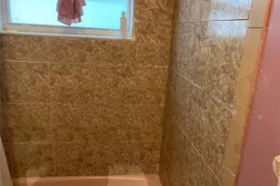 3501 NW 32nd St, Lauderdale Lakes, FL 33309 - Photo 18