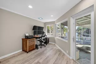 1570 NE 30th Pl, Oakland Park, FL 33334 - Photo 26