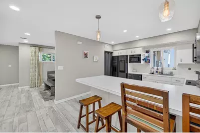 1570 NE 30th Pl, Oakland Park, FL 33334 - Photo 22