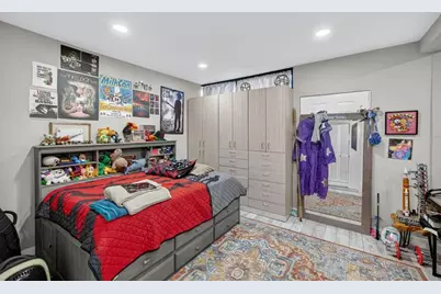 1570 NE 30th Pl, Oakland Park, FL 33334 - Photo 44