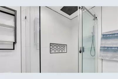 6290 W 16th, Hialeah, FL 33012 - Photo 44