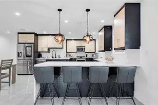 6290 W 16th, Hialeah, FL 33012 - Photo 18