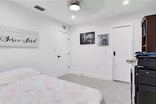 6290 W 16th, Hialeah, FL 33012 - Photo 30