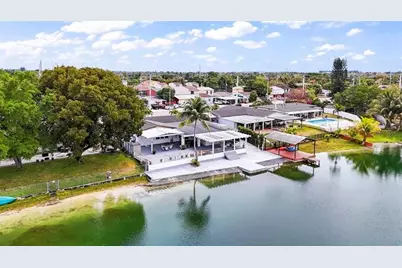 6290 W 16th, Hialeah, FL 33012 - Photo 8