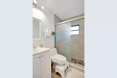 1752 SW 19 Avenue, Deerfield Beach, FL 33442 - Photo 36