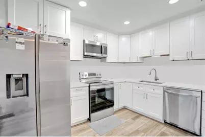 1752 SW 19 Avenue, Deerfield Beach, FL 33442 - Photo 4