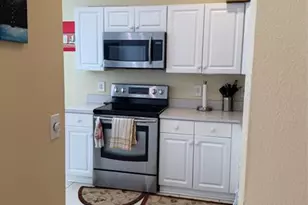 10351 NW 7th St, Coral Springs, FL 33071 - Photo 8