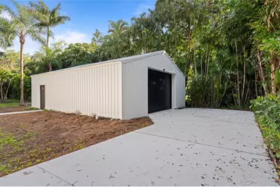 16900 SW 62nd St, Southwest Ranches, FL 33331 - Photo 10