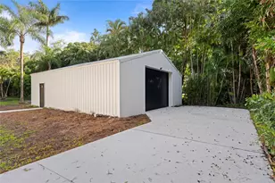 16900 SW 62nd St, Southwest Ranches, FL 33331 - Photo 10